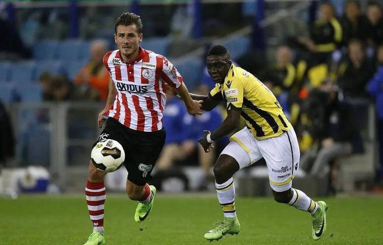 幅度降薪 幅度降薪