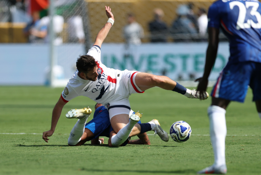 而厄德高从 而厄德高从