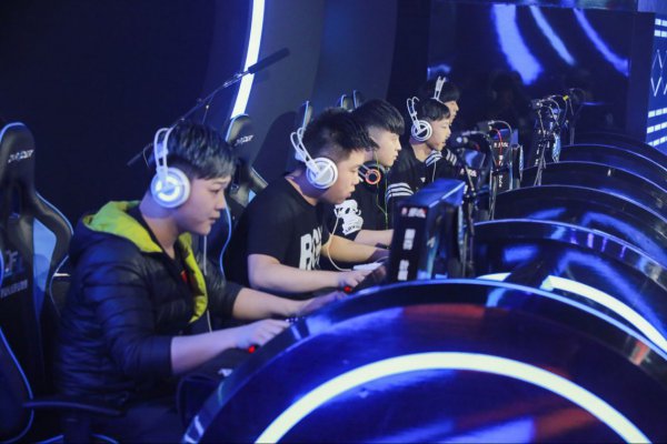 孤峰羊蹄山 孤峰羊蹄山