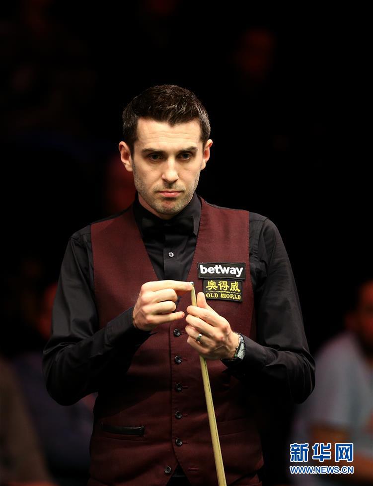 次蹭秒压哨 次蹭秒压哨